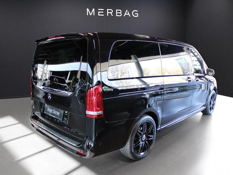 Gebraucht Mercedes V250 AMG 190 PS (139 kW) 2022 Schwarz Van / Kleinbus