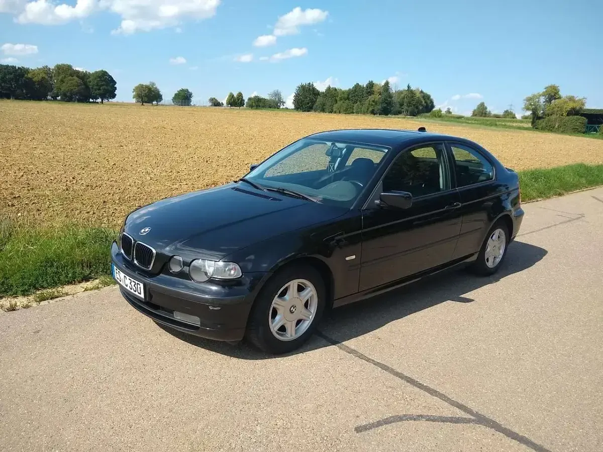 Second-hand BMW 316 116 CP (85 kW) 2004 Berlinǎ