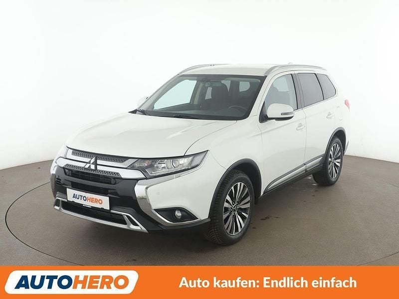 Gebraucht Mitsubishi Outlander Diamant Edition 150 PS (110 kW) 2020 Weiß SUV