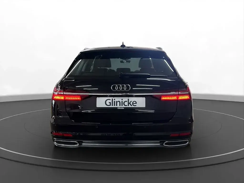 Gebraucht Audi A6 Sport 265 PS (194 kW) 2022 Mythosschwarz metallic Kombi