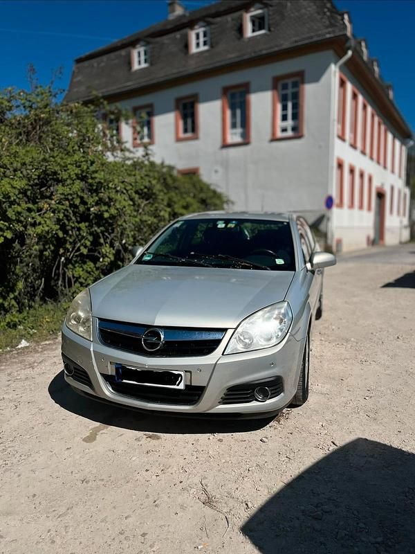 Usado Opel Signum 2006 Dourado Citadino