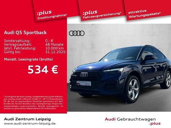 Blau (navarrablau metallic) Gebraucht 2024 Audi Q5 Sportback Ambiente SUV | 51.991 € (Fairer Preis) - Bild 1/3