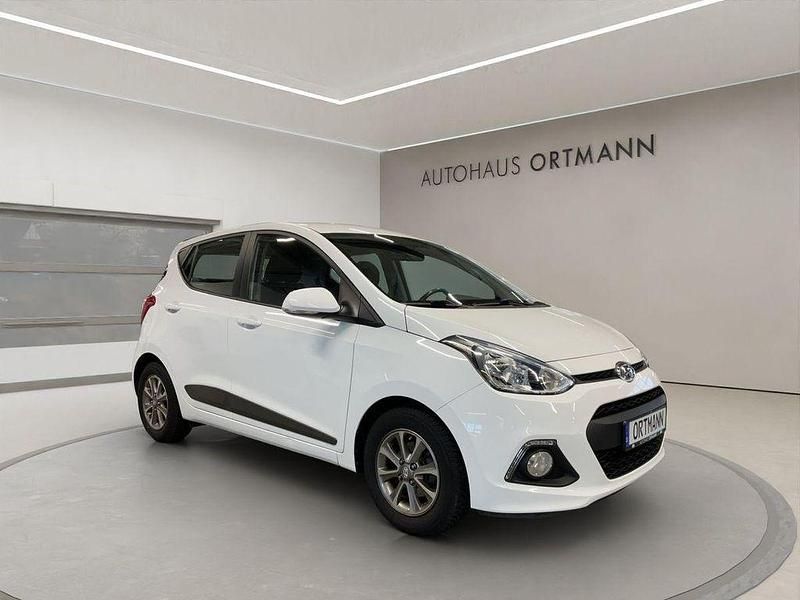 Polar white / sol Gebraucht 2014 Hyundai i10 Style Kleinwagen | 7.490 € (Superpreis) - Bild 1/4