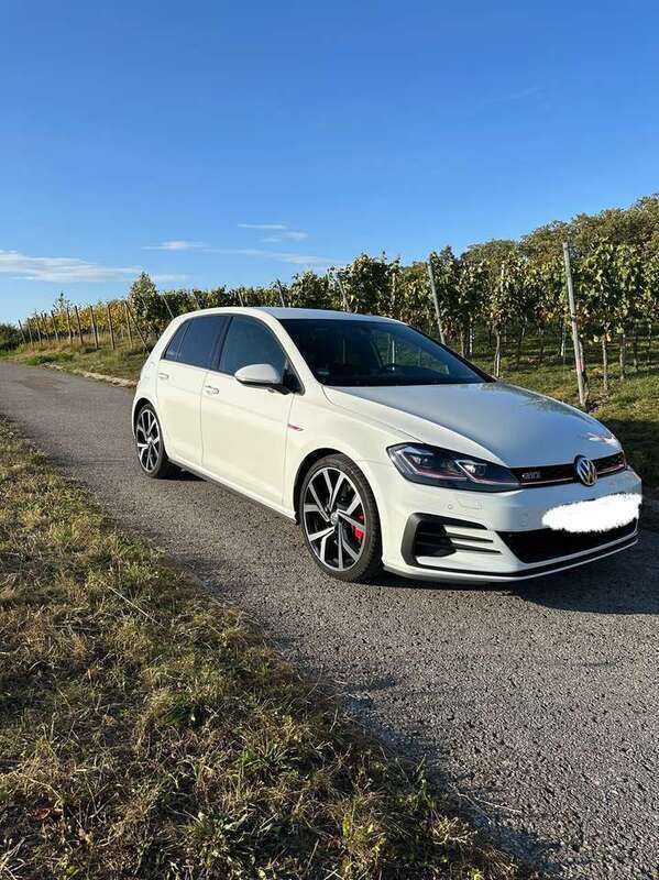 Gebraucht 2019 VW Golf VII GTI Limousine | 20.500 € (Guter Preis) - Bild 1/4