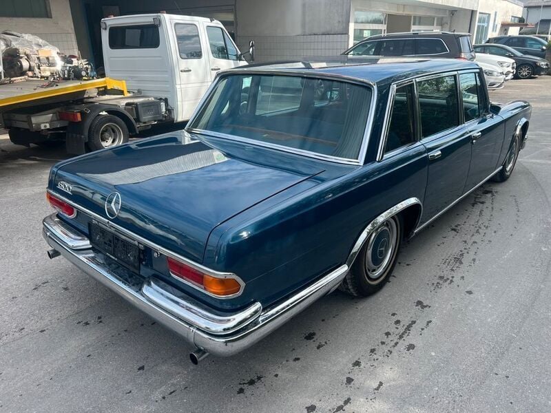 Gebraucht Mercedes 600 250 PS (183 kW) 1973 Blau Limousine