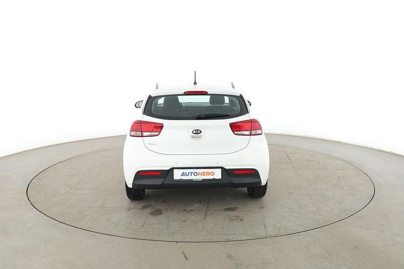 Gebraucht Kia Rio Edition 7 99 PS (72 kW) 2017 Weiß Limousine