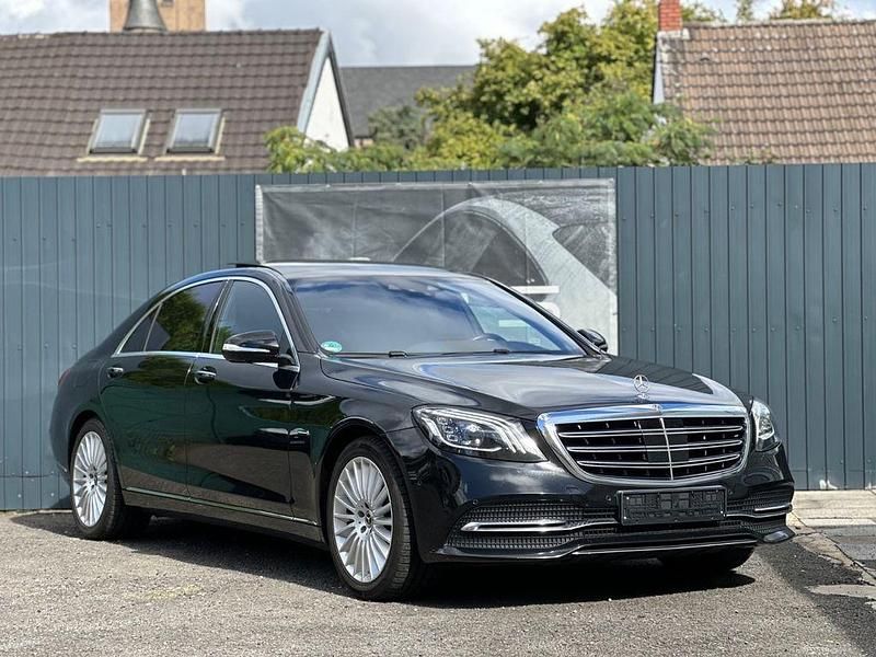 Schwarz Gebraucht 2019 Mercedes S560 Limousine | 44.900 € (Fairer Preis) - Bild 1/4