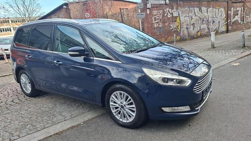 Gebraucht Ford Galaxy Titanium 209 PS (153 kW) 2017 Blau Van / Kleinbus