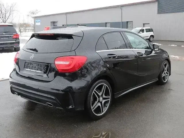 Gebraucht Mercedes A180 AMG 122 PS (89 kW) 2013 Schwarz Limousine