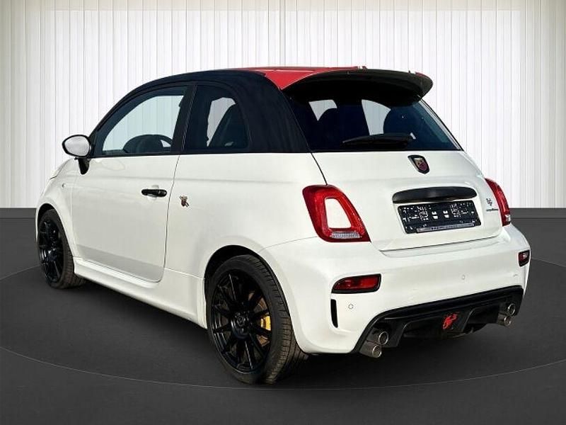 Gebraucht Abarth 695 180 PS (132 kW) 2024 Weiß Kleinwagen