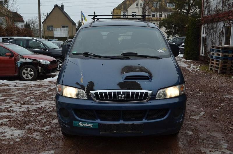 Gebraucht Hyundai H-1 140 PS (102 kW) 2006 Blau Van / Kleinbus