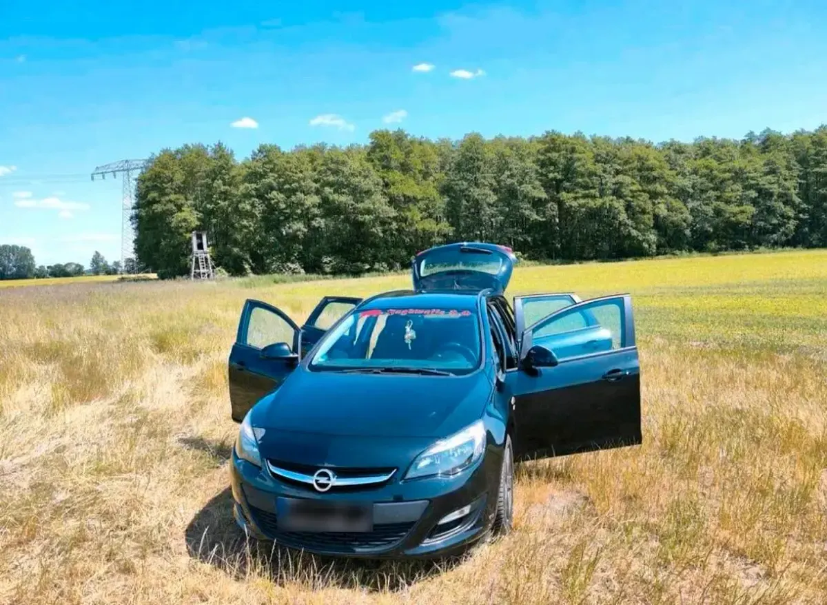 Gebraucht Opel Astra Active 143 PS (105 kW) 2013 Kombi