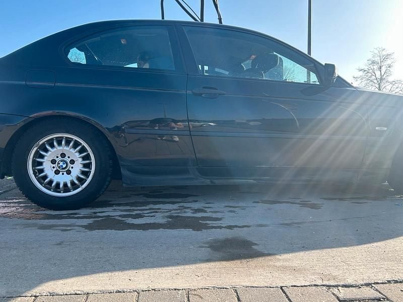 Gebraucht BMW 316 116 PS (85 kW) 2002 Schwarz Coupé