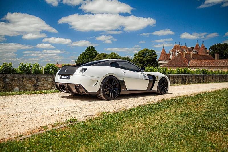 Gebraucht Ferrari 599 719 PS (528 kW) 2011 Weiß Coupé