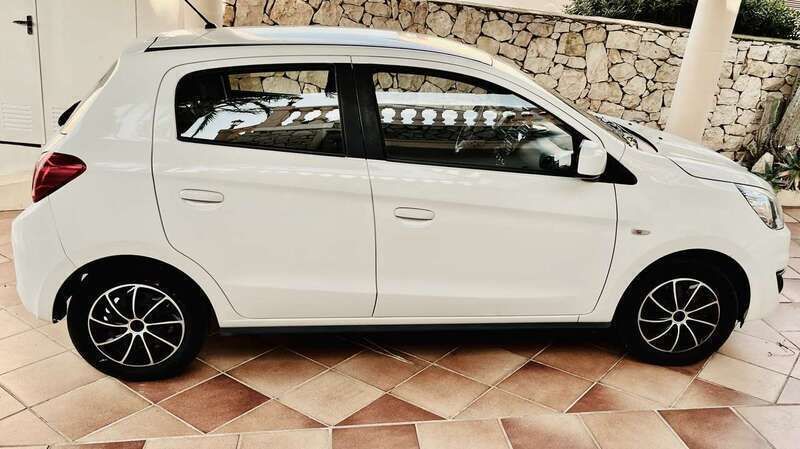 Weiß Gebraucht 2019 Mitsubishi Space Star Active Limousine | 7.600 € (Guter Preis) - Bild 1/4