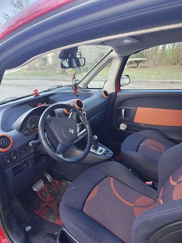 Gebraucht Peugeot 1007 109 PS (80 kW) 2005 Van / Kleinbus