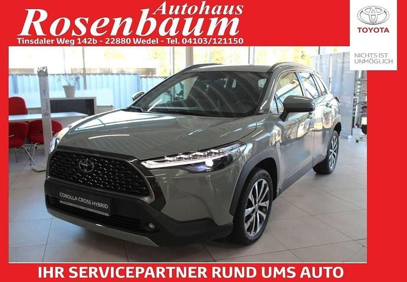 Beige Neu 2025 Toyota Corolla Cross Team SUV | 35.450 € (Fairer Preis) - Bild 1/3
