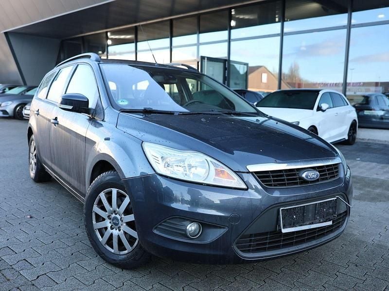 Gebraucht Ford Focus Style 90 PS (66 kW) 2008 Grau Kombi