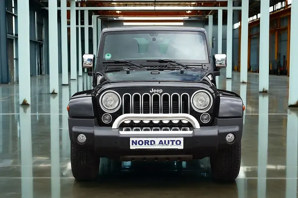 Gebraucht Jeep Wrangler Sahara 200 PS (147 kW) 2015 Schwarz SUV
