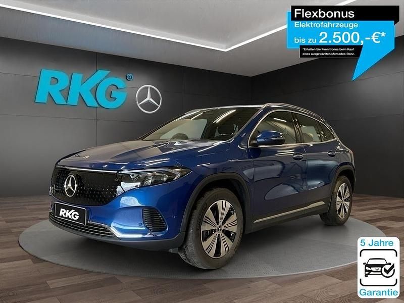 Blau Gebraucht 2024 Mercedes EQA300 Progressive SUV | 33.880 € (Guter Preis) - Bild 1/4