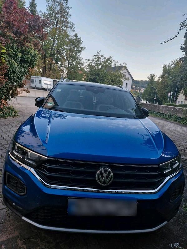 Gebraucht VW T-Roc 190 PS (139 kW) 2018 Blau SUV