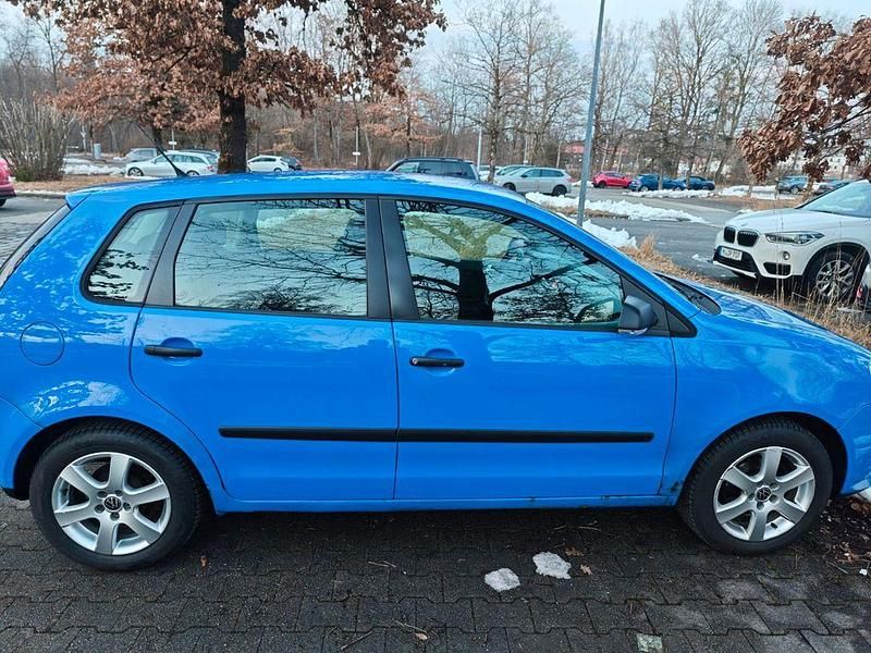 Gebraucht VW Polo 54 PS (39 kW) 2006 Blau Kleinwagen