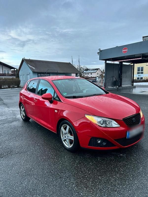 Gebraucht Seat Ibiza 90 PS (66 kW) 2009 Rot Kleinwagen