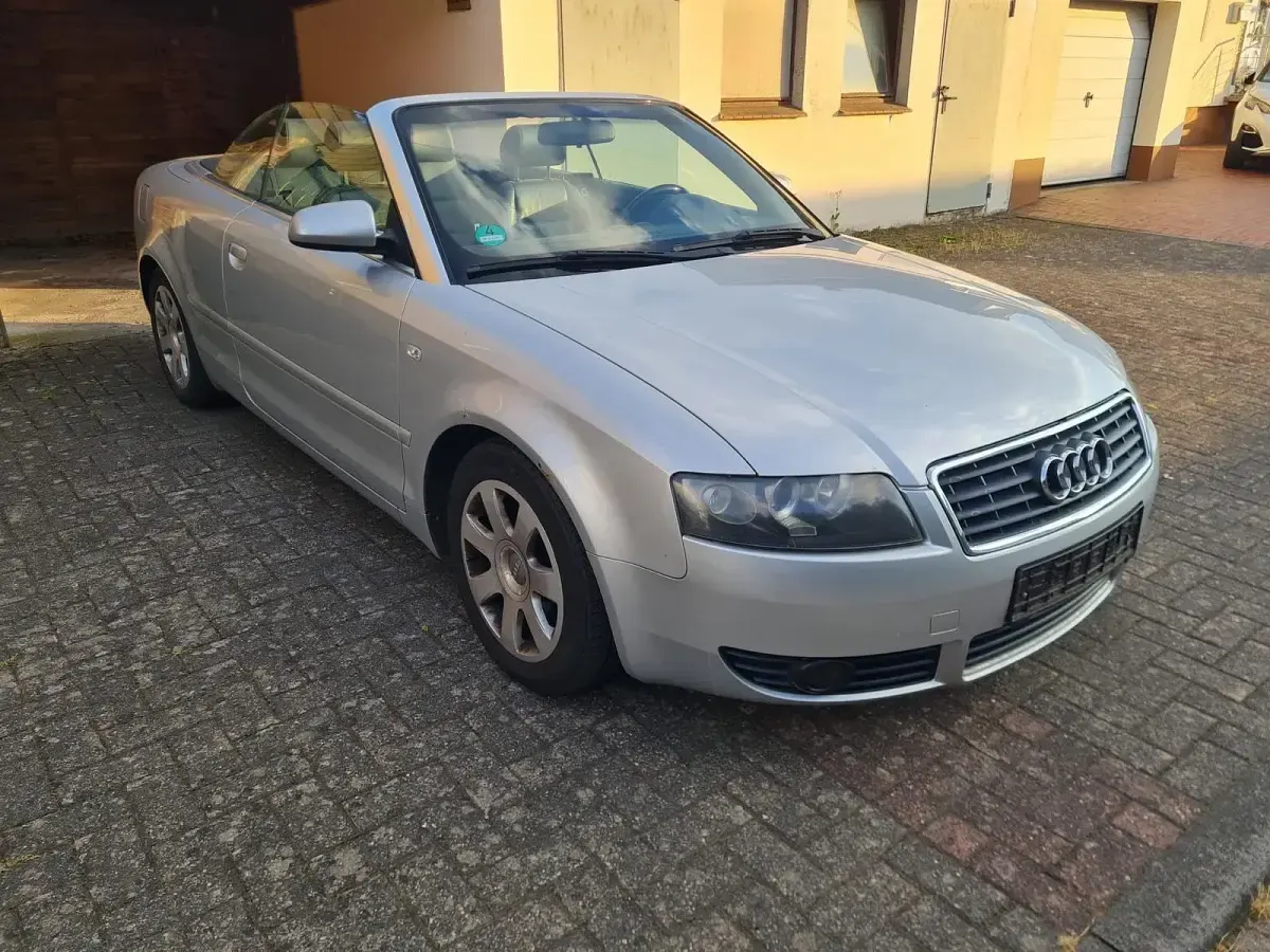 Gebraucht Audi A4 Cabriolet 163 PS (119 kW) 2004 Silber Cabrio