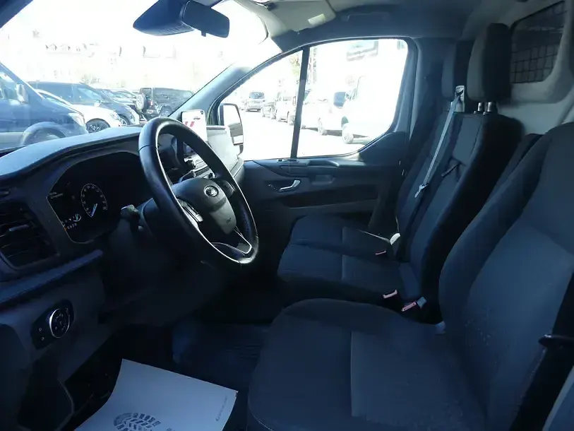 Second-hand Ford Transit Custom 131 CP (96 kW) 2020 Alb Van