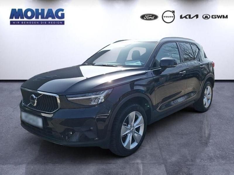 Gebraucht Volvo XC40 Core 163 PS (119 kW) 2024 Schwarz SUV
