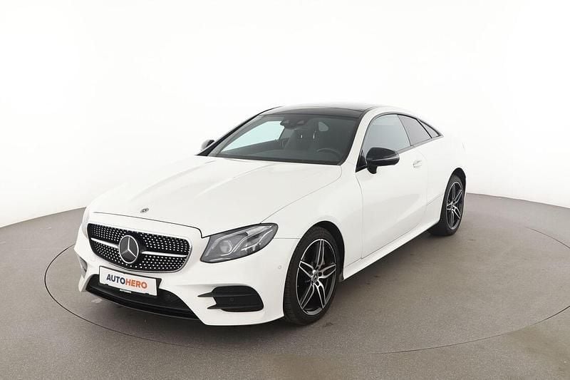 Weiß Gebraucht 2018 Mercedes E400 AMG line Coupé | 35.340 € (Superpreis) - Bild 1/3