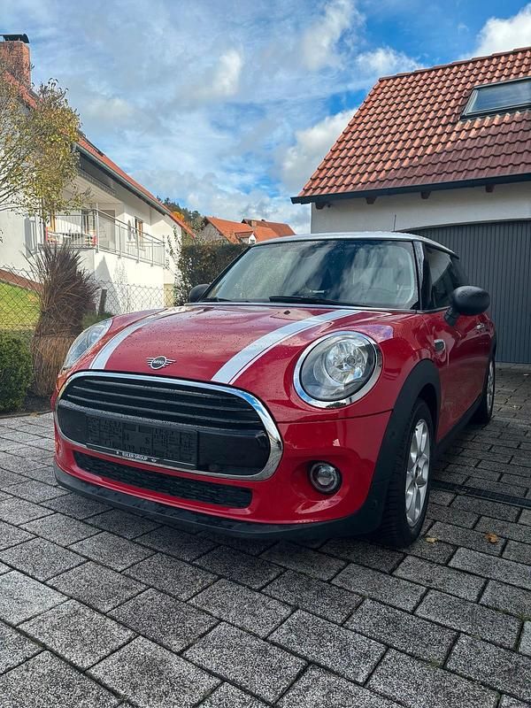 Gebraucht Mini Cooper Coupé 136 PS (100 kW) 2020 Rot Coupé