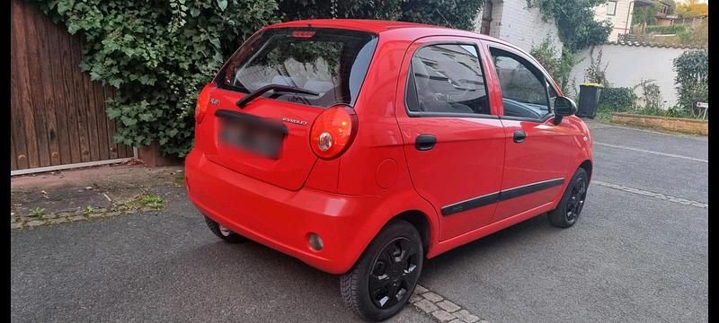 Gebraucht Chevrolet Matiz 53 PS (38 kW) 2010 Rot Kleinwagen