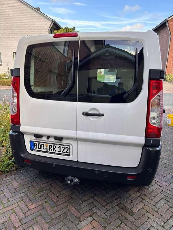 Gebraucht Citroën Jumpy 128 PS (94 kW) 2015 Van / Kleinbus
