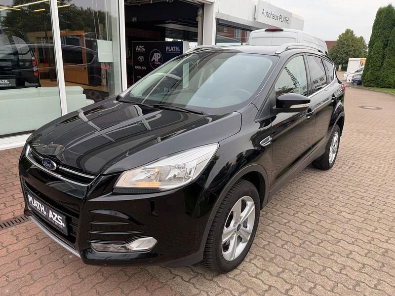 Gebraucht Ford Kuga Titanium 182 PS (133 kW) 2015 Schwarz SUV
