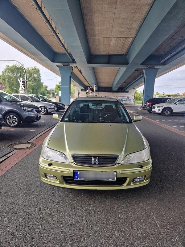 Gelb Gebraucht 2000 Honda Accord Limousine | 2.000 € (Fairer Preis) - Bild 1/4
