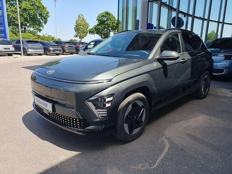 Cypress green mineraleffekt Neu 2025 Hyundai Kona Prime SUV | 41.595 € (Fairer Preis) - Bild 1/4