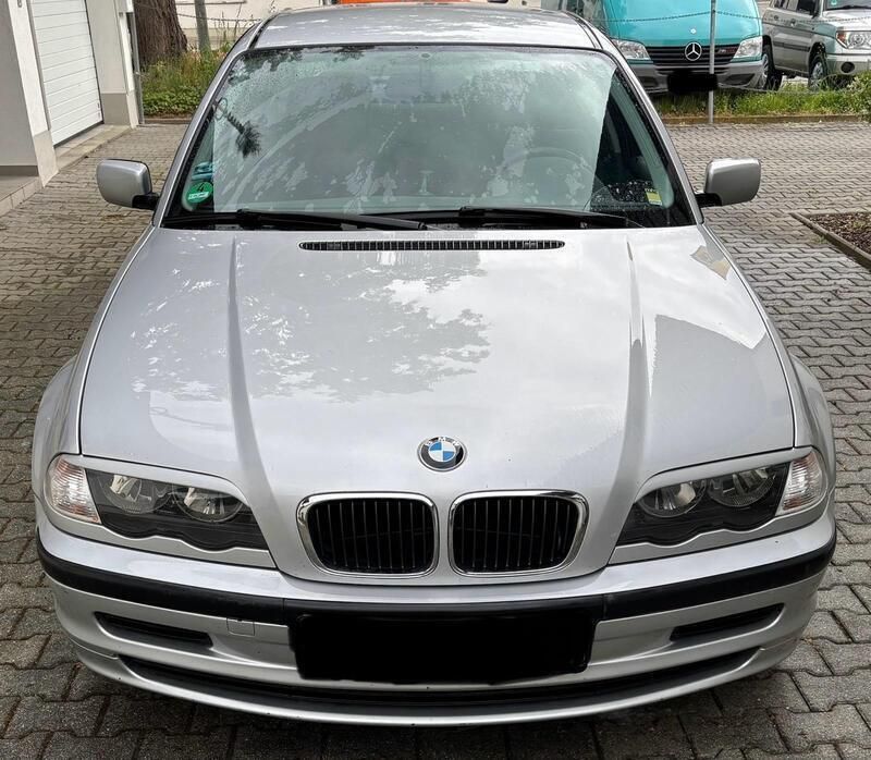 Silber Gebraucht 1999 BMW 316 Limousine | 1.250 € - Bild 1/4