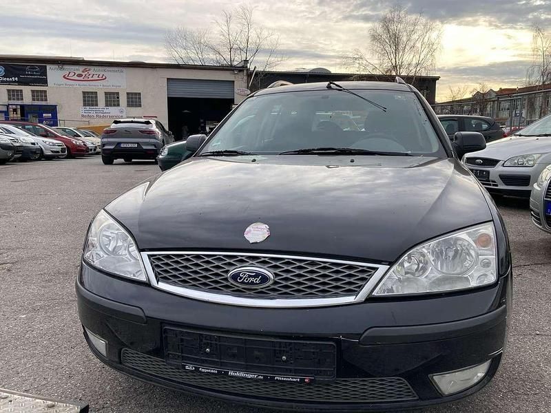 Używany Ford Mondeo Ambiente 125 KM (91 kW) 2006 Czarny Kombi