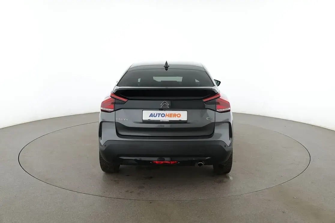 Gebraucht Citroën C4 Shine 131 PS (96 kW) 2023 Grau SUV