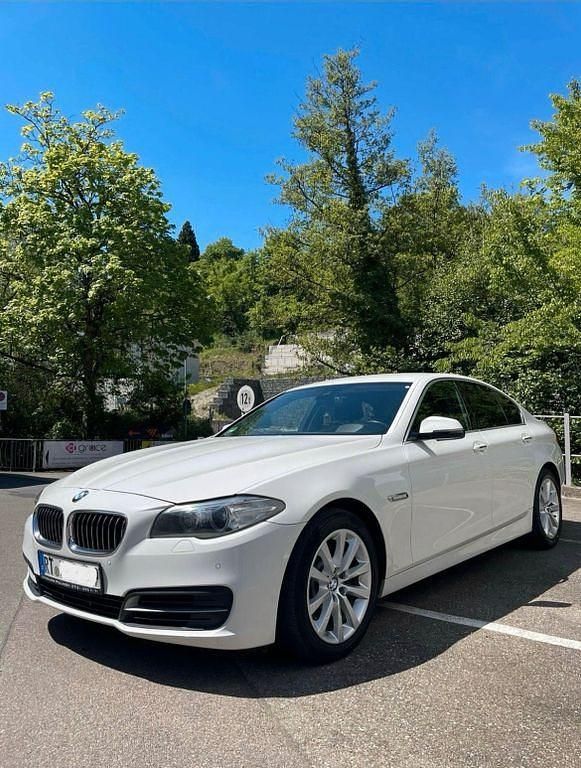 Gebraucht BMW 525 218 PS (160 kW) 2014 Weiß Limousine