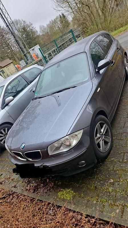 Gebraucht 2004 BMW 118 Kleinwagen | 3.000 € (Fairer Preis) - Bild 1/4