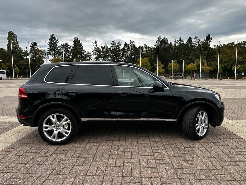 Gebraucht VW Touareg 245 PS (180 kW) 2012 Schwarz SUV