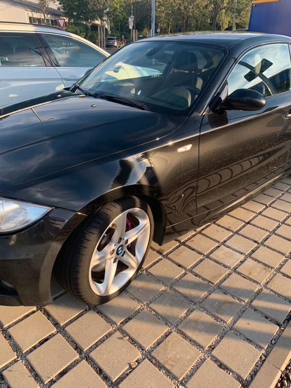 Schwarz Gebraucht 2008 BMW 123 M Sport Kleinwagen | 5.500 € (Guter Preis) - Bild 1/1