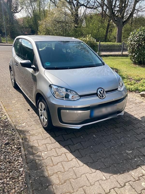 Second-hand VW up! 60 CP (44 kW) 2017 Gri Hatchback