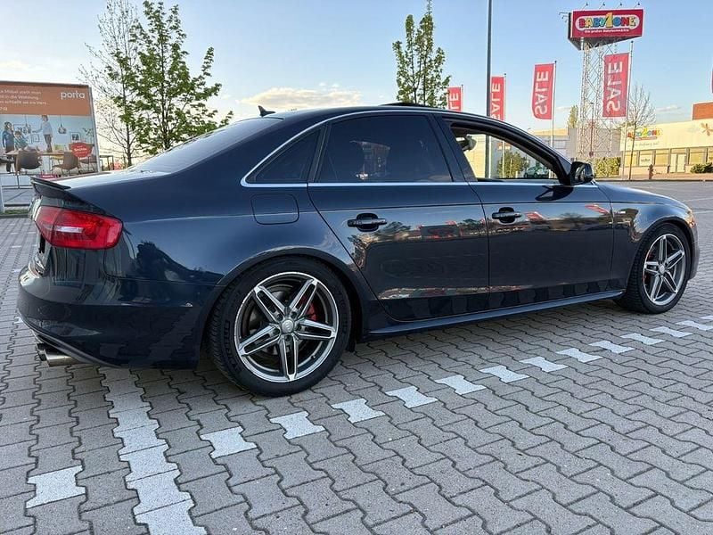 Gebraucht Audi A4 S-Line 220 PS (161 kW) 2016 Grau Limousine