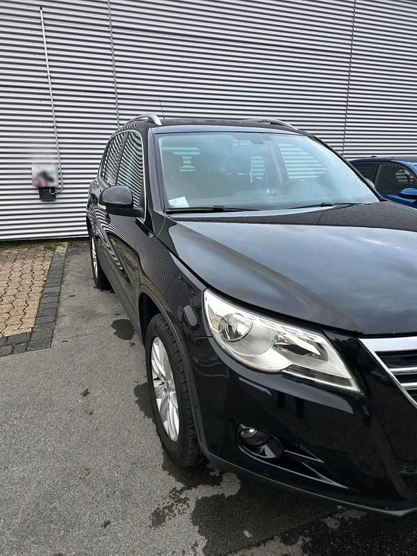Gebraucht VW Tiguan 150 PS (110 kW) 2011 Schwarz SUV