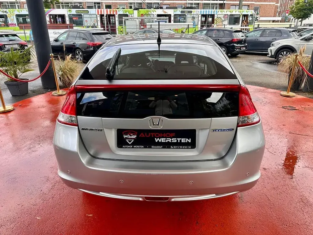 Gebraucht Honda Insight Elegance 88 PS (64 kW) 2010 Silber Kleinwagen