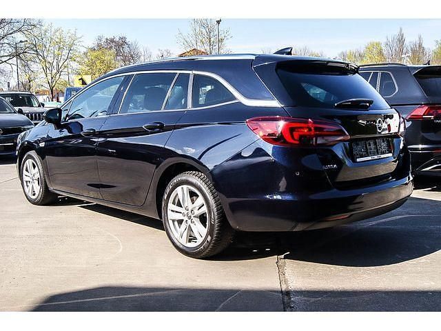 Używany Opel Astra Dynamic 125 KM (91 kW) 2018 Kombi