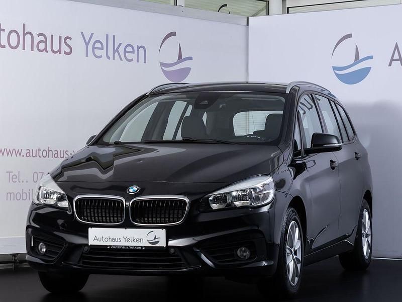 Schwarz Gebraucht 2017 BMW 218 Advantage Van / Kleinbus | 9.990 € (Etwas zu teuer) - Bild 1/4